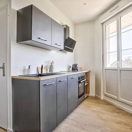 Sejour Cotier A Merville-franceville Pour 4 Personnes, Wifi, Parking - Fr-1-788-72 Апартаменты Мервиль-Франсвиль