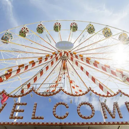 Sejour Cotier A Merville-franceville Pour 4 Personnes, Wifi, Parking - Fr-1-788-72 شقة ميرفيل-فرانسفيل بلاج