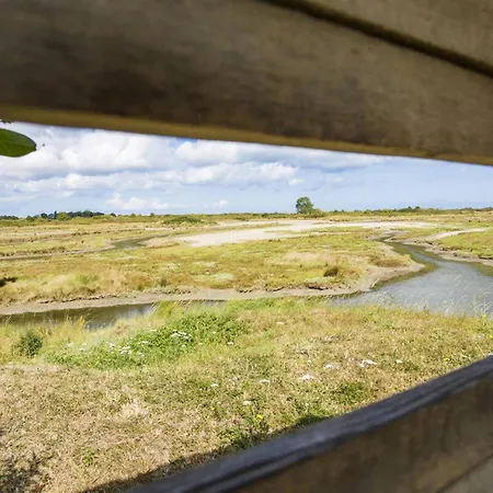 Sejour Cotier A Merville-franceville Pour 4 Personnes, Wifi, Parking - Fr-1-788-72 شقة *