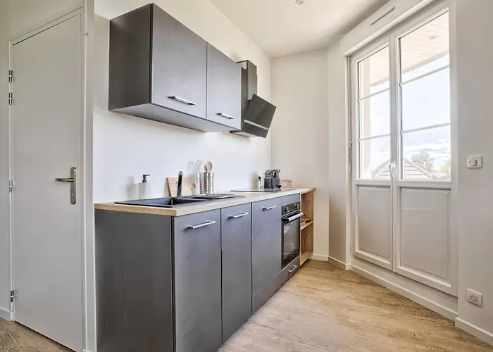 Sejour Cotier A Merville-franceville Pour 4 Personnes, Wifi, Parking - Fr-1-788-72 公寓 玛维尔弗朗斯维尔