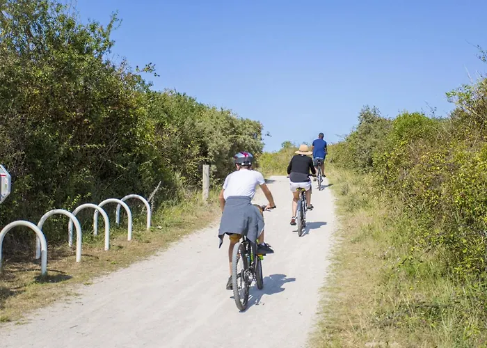 Sejour Cotier A Merville-franceville Pour 4 Personnes, Wifi, Parking - Fr-1-788-72 公寓