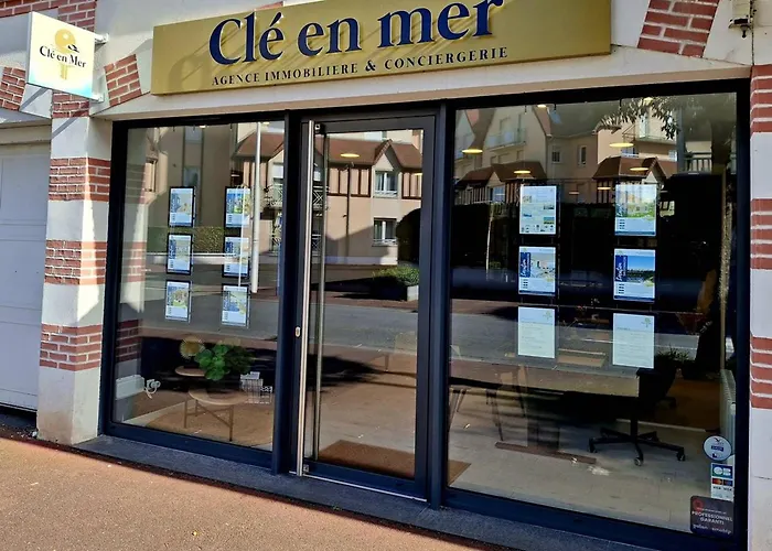 Sejour Cotier A Merville-franceville Pour 4 Personnes, Wifi, Parking - Fr-1-788-72 公寓 玛维尔弗朗斯维尔